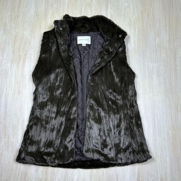 Banana Republic Soft Faux Fur Sleeveless Button Snap Lined Layering Vest Medium - Picture 7 of 16
